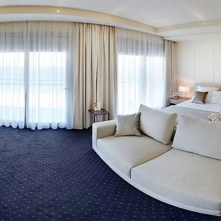Cosmopolita Boutique & 4* Castell-Platja d’Aro