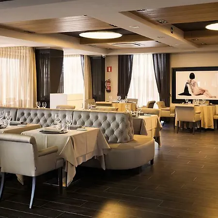 Cosmopolita Boutique & Castell-Platja d’Aro